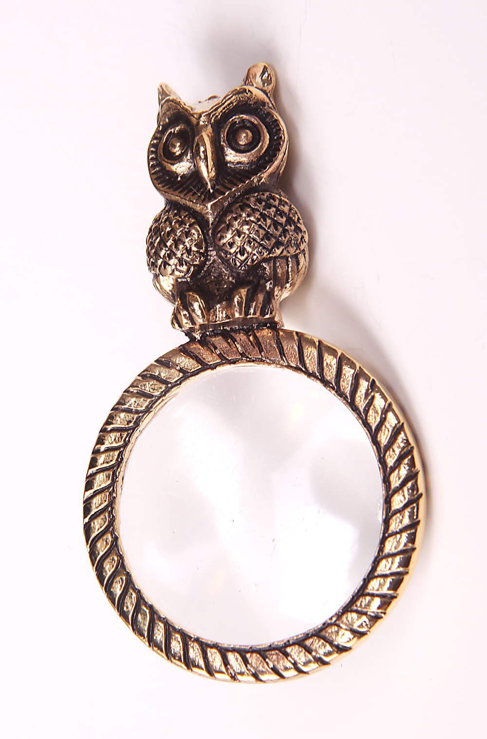 foto mal� lupa - sova, pozlacen�